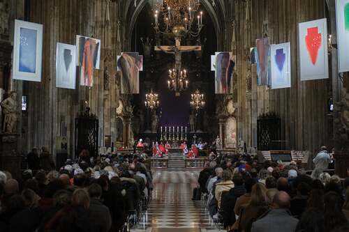 Gottesdienst mit 1000 Religionslehrerinnen und Religionslehrern im Stephansdom
